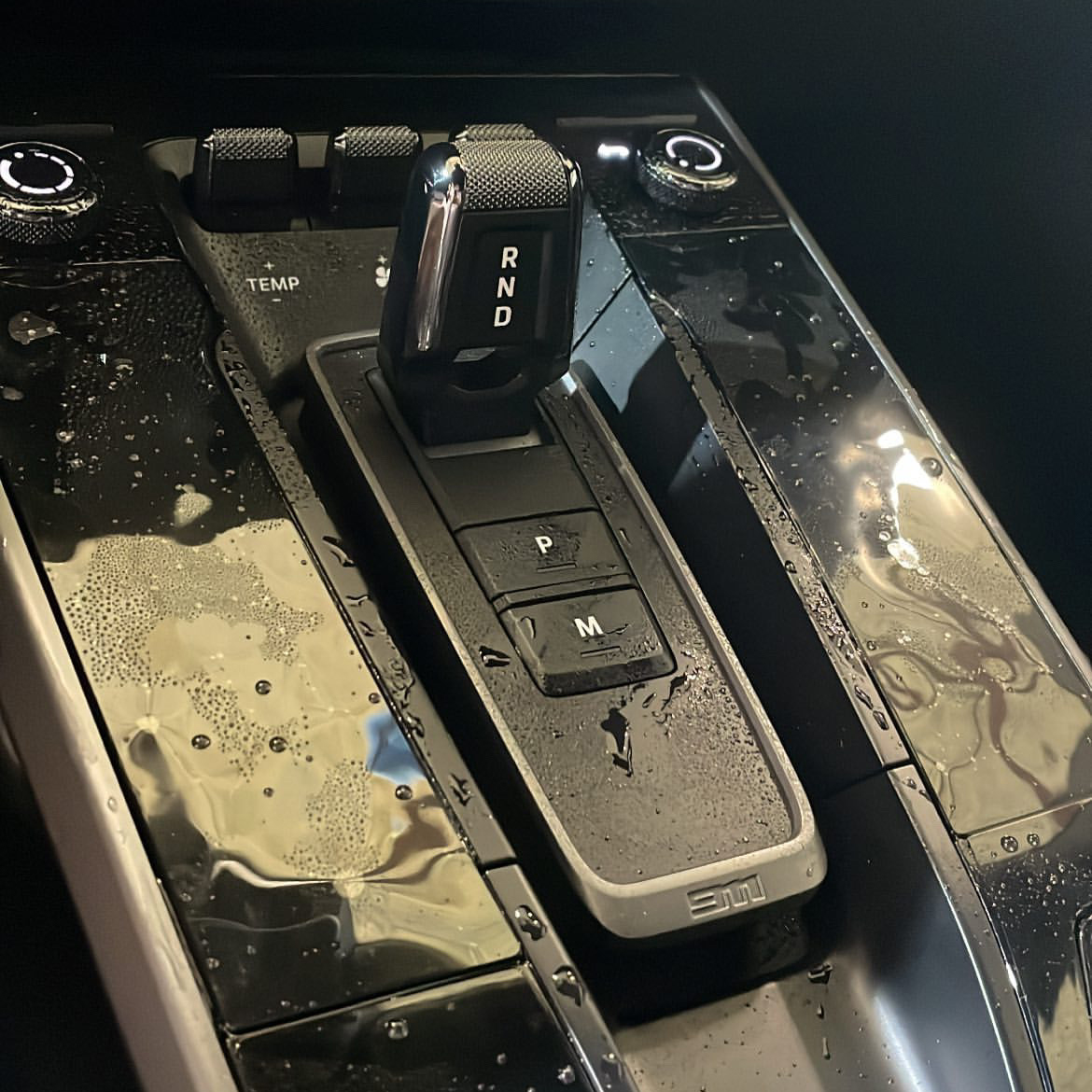 zabezpieczenie ppf elementów wnętrza w Porsche 911. realizacja - KWrap Sulechów